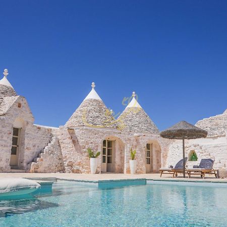 Trulli & Dimore - I Trulli Di Carole Остуни Экстерьер фото